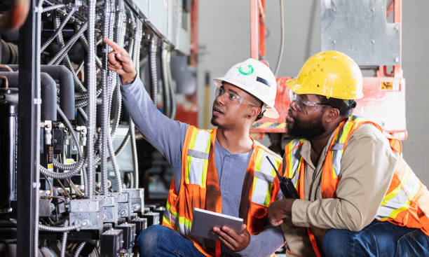Best Electrical Installation Contractor  in Dry Ridge, KY